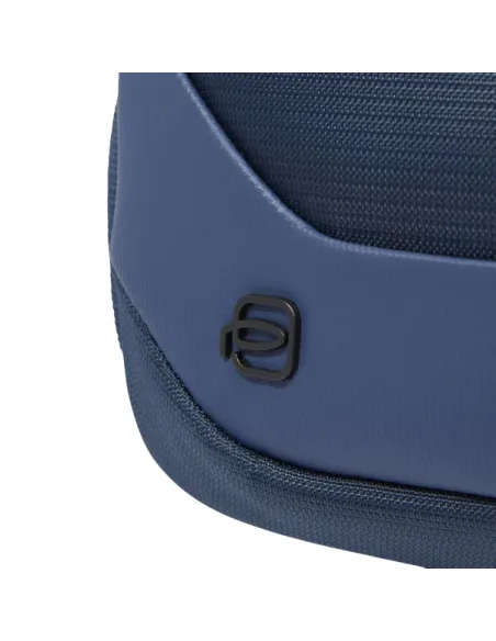 Piquadro erweiterbare Gürteltasche aus recyceltem Stoff, blau