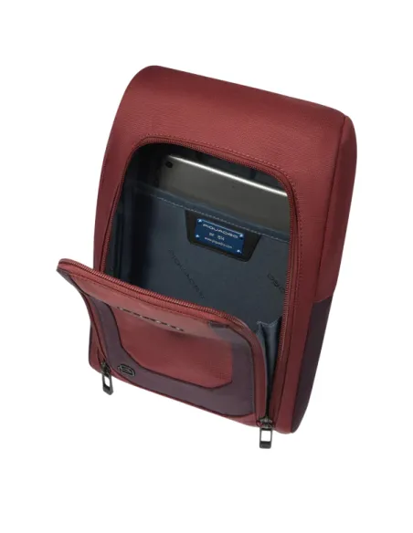 Piquadro Umhängetasche aus Stoff und Leder, braun