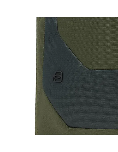 Zaino da viaggio con porta pc da 15,6 Piquadro, verde