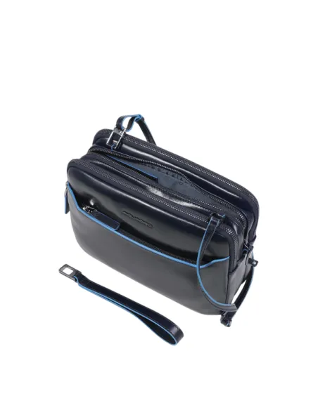 Men's clutch bag with Piquadro Blue Square imprint clasp, blue