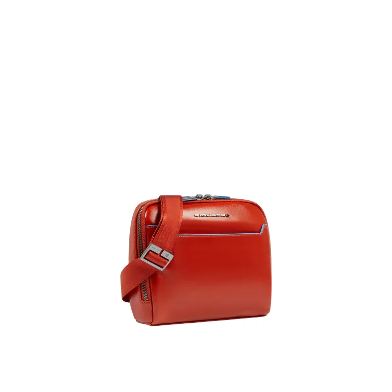 Piquadro Blue Square small horizontal leather man's... 2