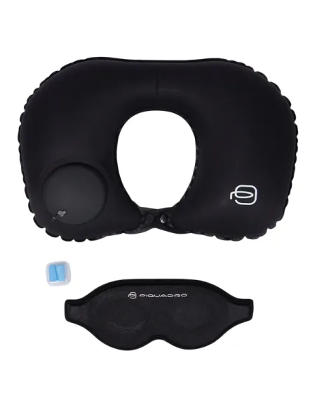 Set da viaggio Piquadro con cuscino da collo gonfiabile, mascherina e tappi per orecchie