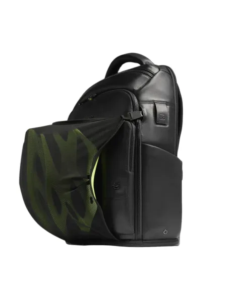 Zaino da viaggio in pelle porta pc da 15,6 e iPad® Bagmotic Piquadro Philip, nero