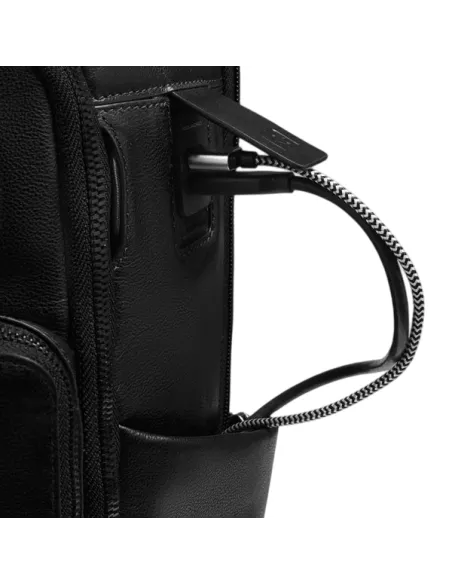 Zaino da viaggio in pelle porta pc da 15,6 e iPad® Bagmotic Piquadro Philip, nero