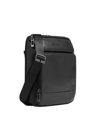 Men's Leather Crossbody Bag Piquadro...