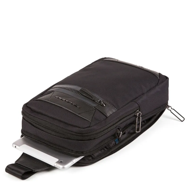 Mono sling bag Piquadro Trakai, black 2