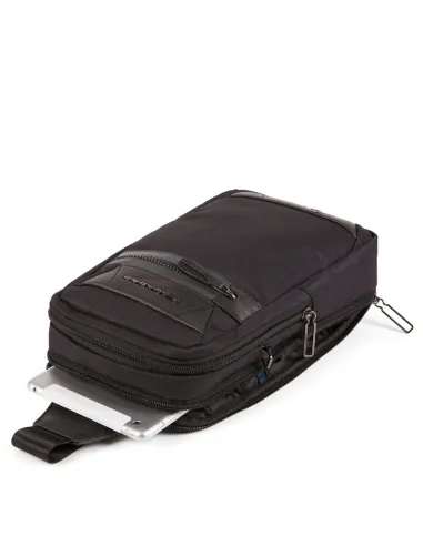 Mono sling bag Piquadro Trakai, black