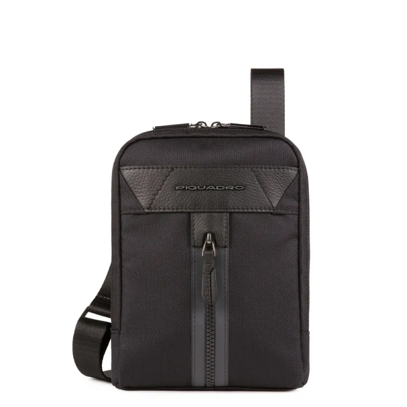Pocket crossbody bag Piquadro Trakai, black