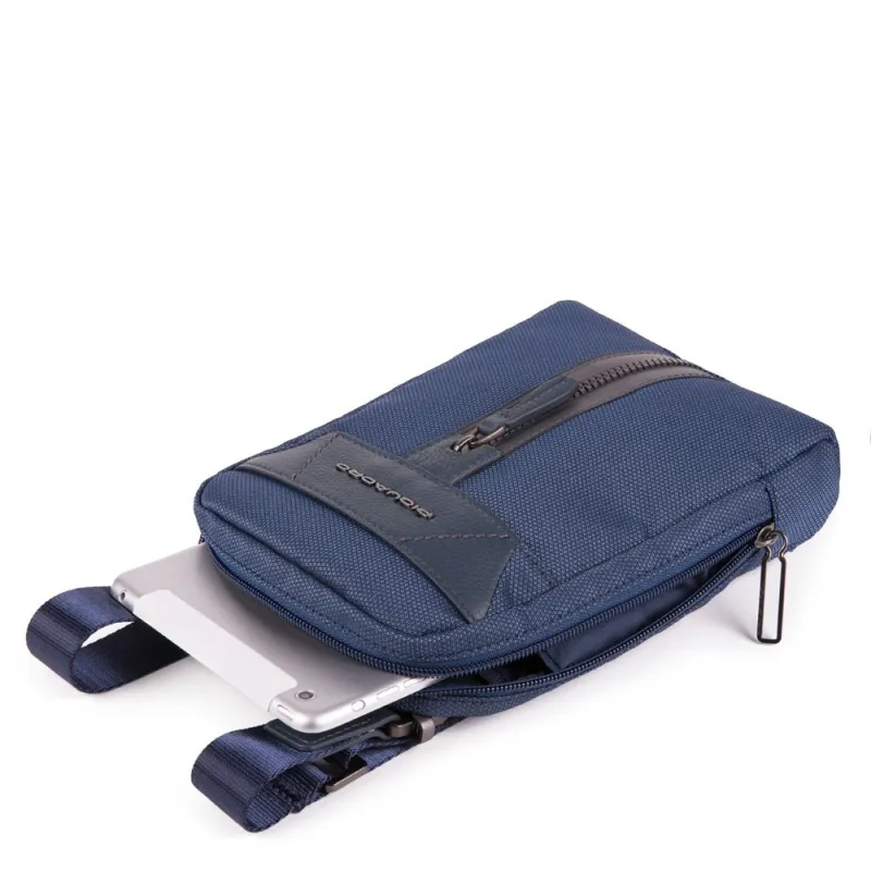 Borsello compatto in tessuto riciclato Piquadro Trakai, blu 2