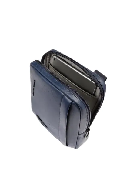 Borsello uomo Piccolo iPad®Mini in pelle Piquadro Russel, blu