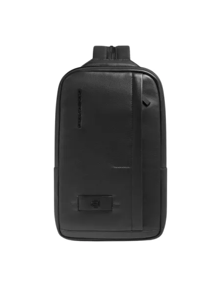 Zaino monospalla in pelle porta iPad® con sistema di sicurezza antifurto Piquadro Russel, nero