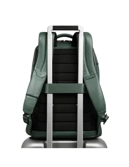Piquadro Russel 14" Laptopfach-Rucksack aus Leder mit RFID, Anti-Diebstahl, grün