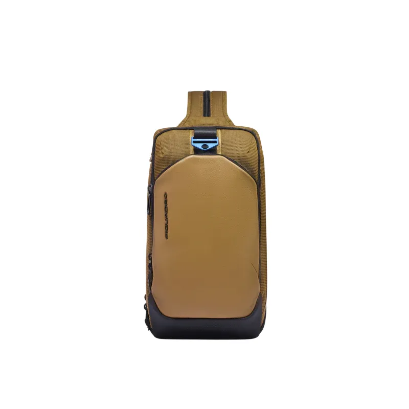 Piquadro PQ-Earth Umhängetasche/Rucksack, hellbraun