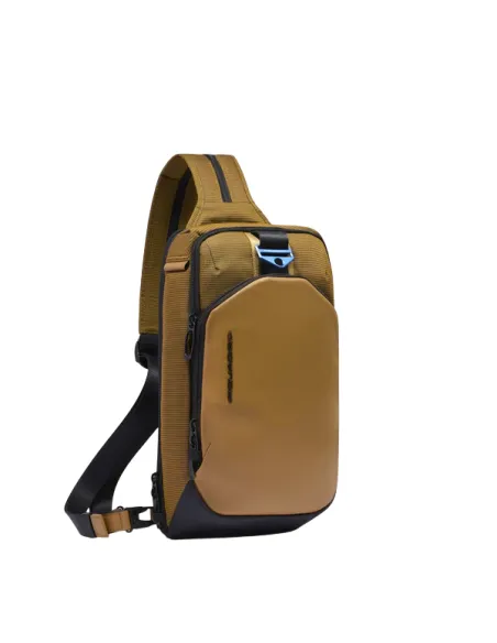 Piquadro PQ-Earth Umhängetasche/Rucksack, hellbraun