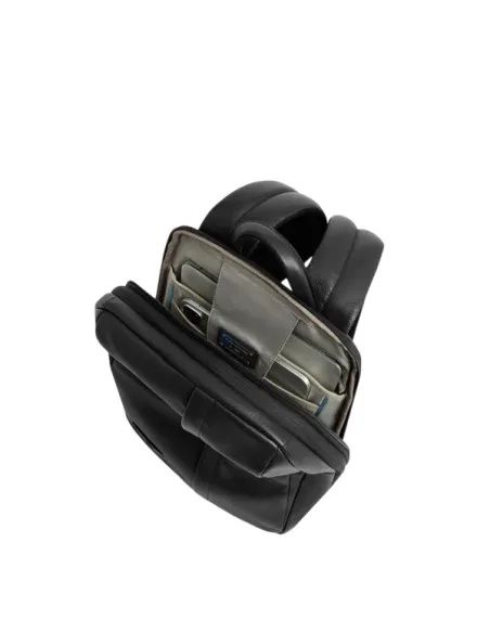 Zaino PC da 14 espandibile in pelle Piquadro Russel, nero