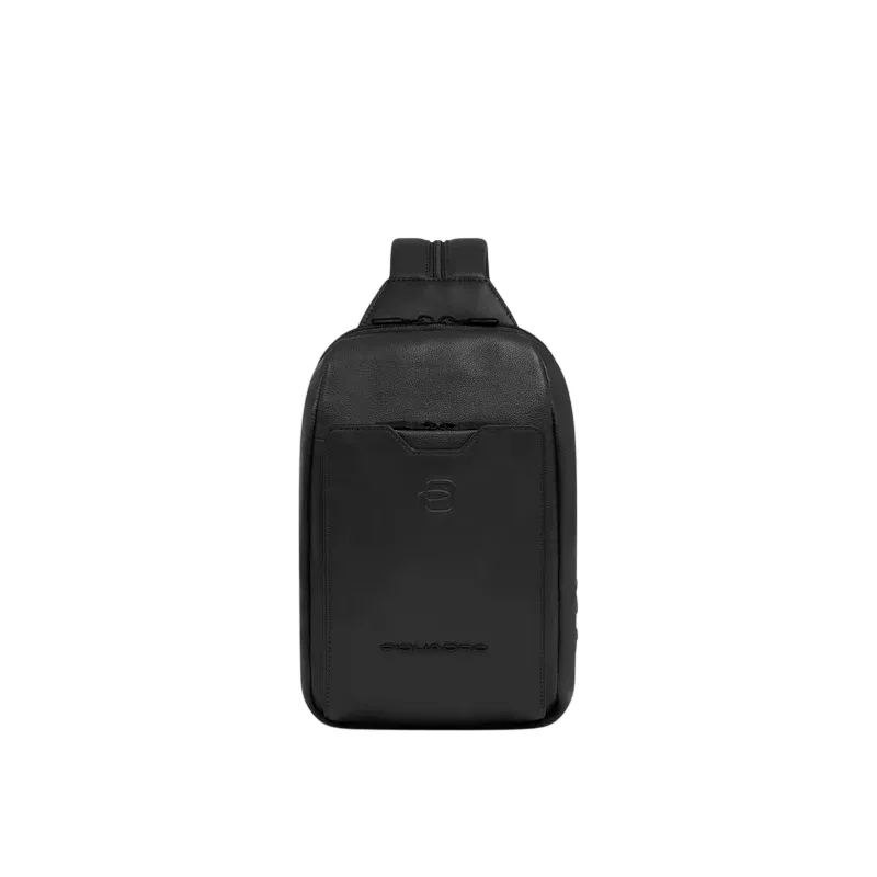 Zaino monospalla uomo in pelle porta iPad®mini Piquadro...