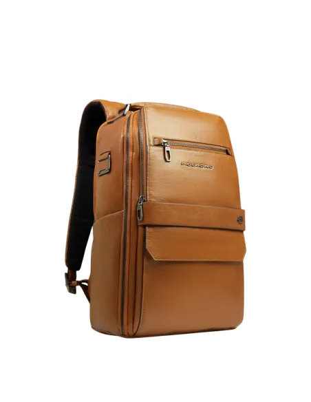 Piquadro Solm leather travel backpack with 14 laptop compartment, cognac