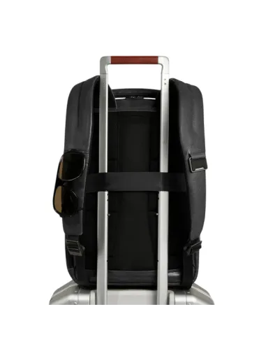 Piquadro Solm leather travel backpack...