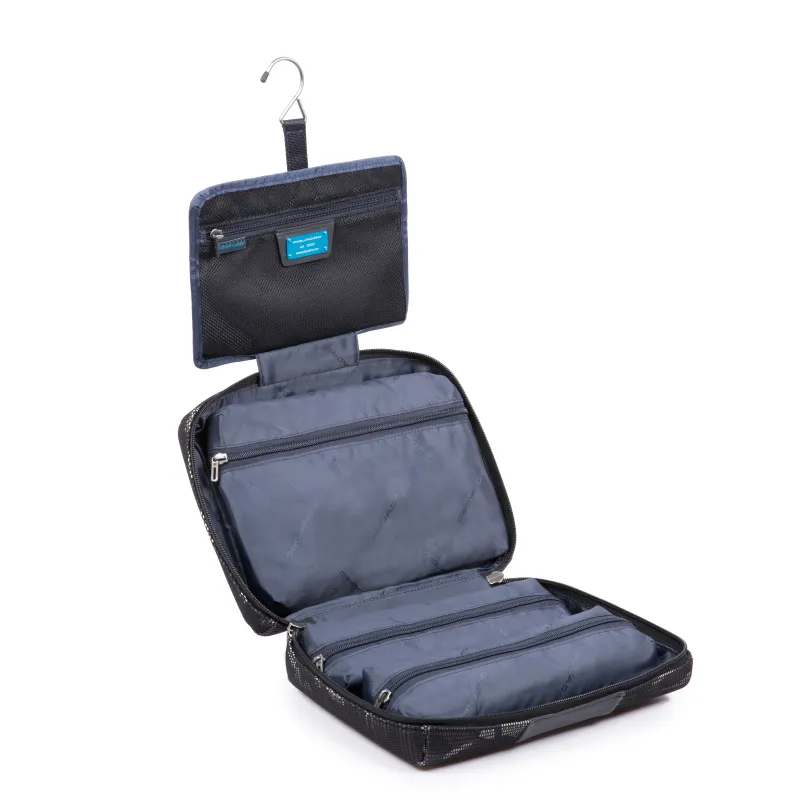 Toiletry bag with hanging hook Brief
