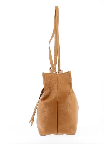 Patrizia Pepe shopping in pelle