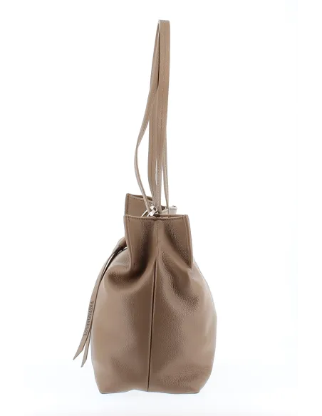 Patrizia Pepe shopping in pelle