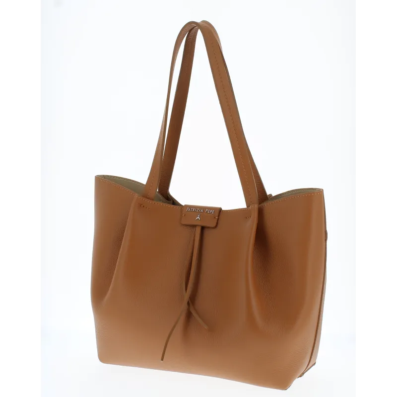 Shopping in pelle Patrizia Pepe 2