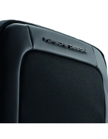 Porsche Design Umhängetasche aus stoff und leder