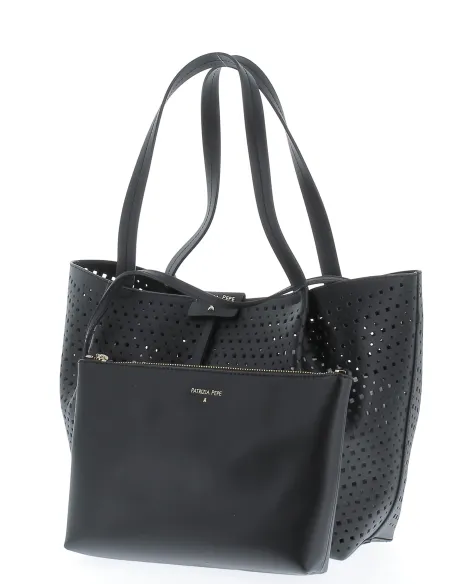 Shopping in pelle traforata Patrizia Pepe