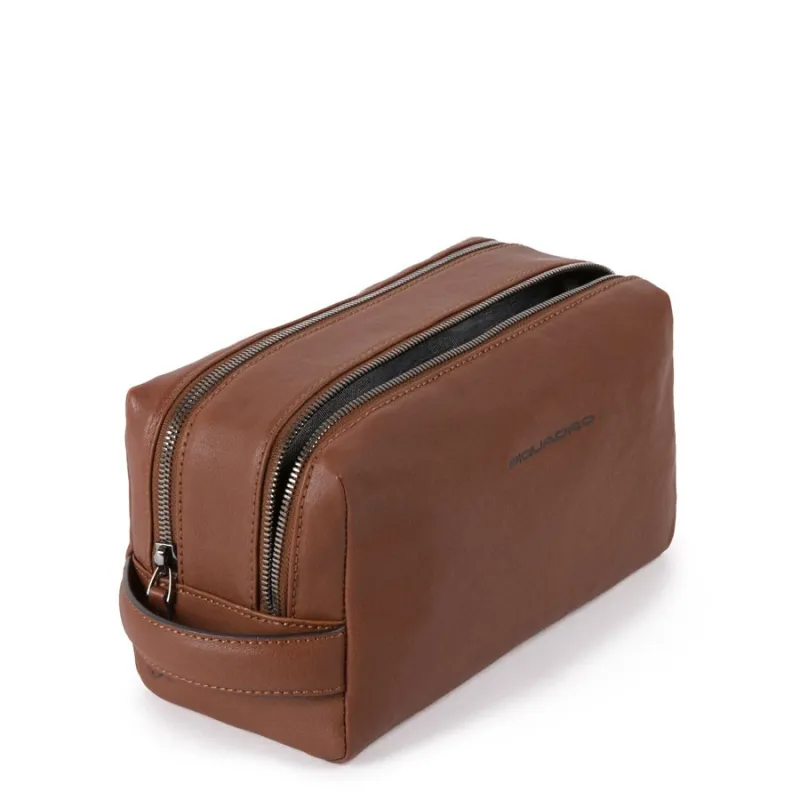 Toiletry bag with two dividers B3 black 2