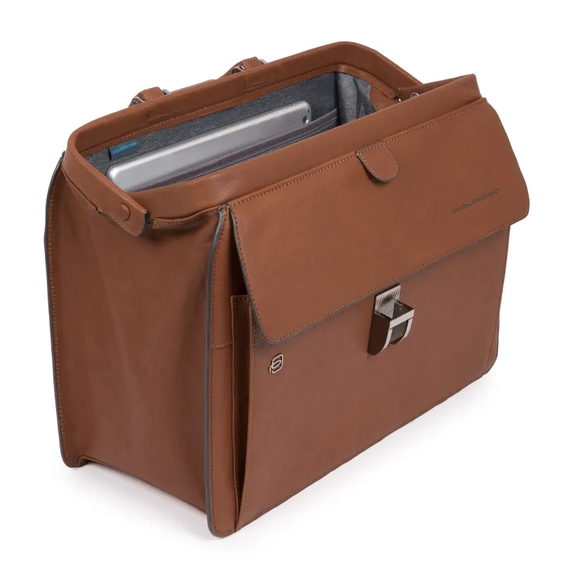 Doctor's bag Black Square black 2