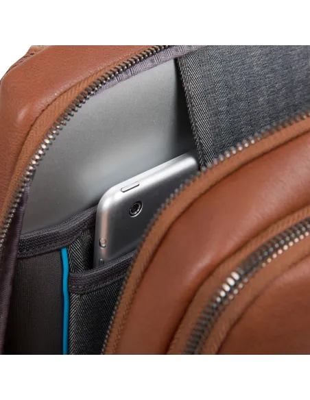 Laptop backpack with two compartments B3