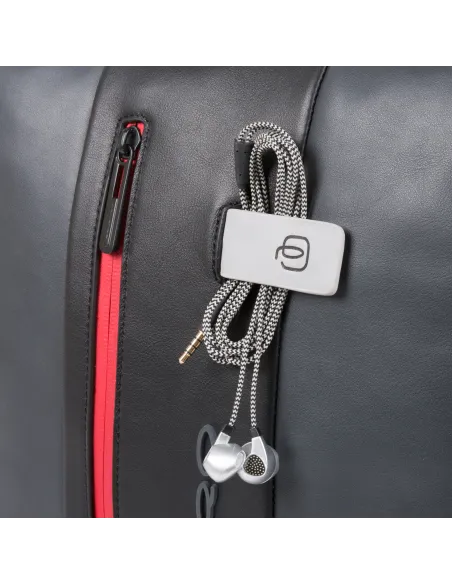 Laptop- und iPad Rucksack mit Diebstahlsicherung CA4818UB00