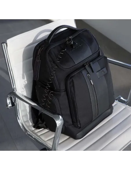 Zaino fast-check Brief 2 con placca USB e micro-USB CA5477BR2BM