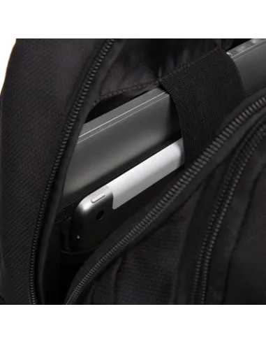 Rucksack aus regeneriertem Stoff und...