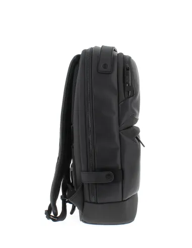 Organized backpack Motion