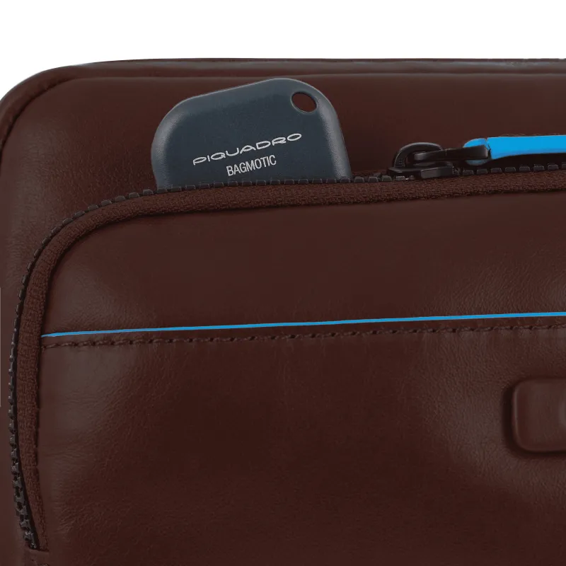 Bum bag with front pocket B2 Revamp 2