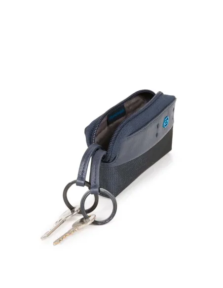 Key case with zip and double ring P16