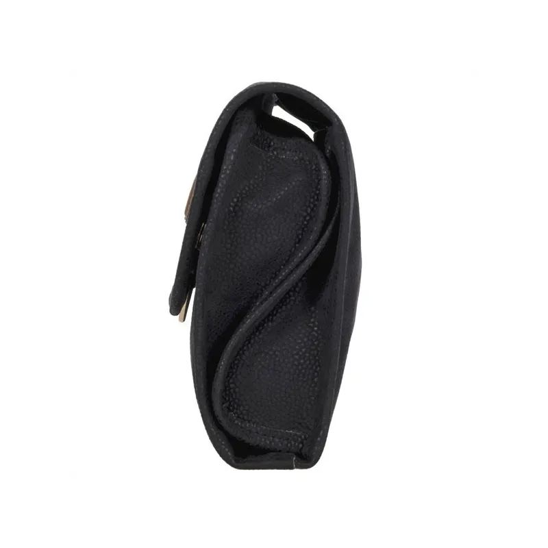 Brics Life medium roll-up travel case 2