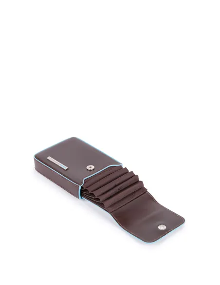 Credit card holder with easy pull-out dark brown