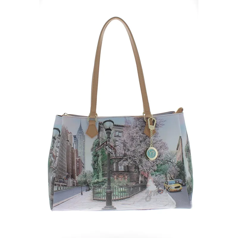 Ynot shopping with three dividers New York East