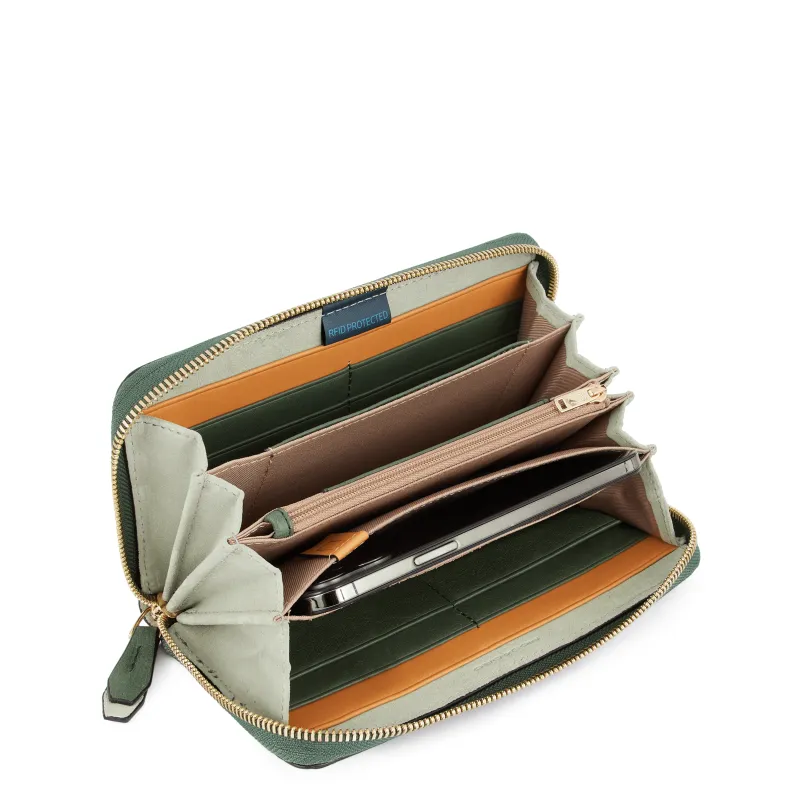 Piquadro Dafne zipped leather wallets green 2
